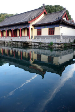 濟(jì)南珍珠泉景區(qū)海棠園