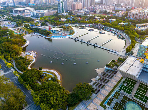 東莞中心廣場(chǎng)南廣場(chǎng)湖泊濕地