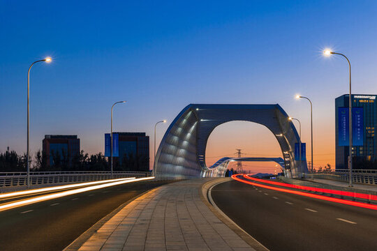北京科学未来城东路桥黎明