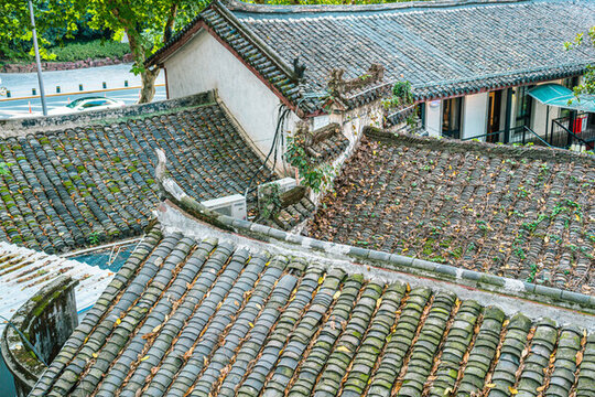 屋頂瓦片