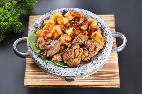 特色炒雞石板飯
