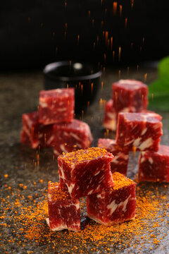 黑椒牛肉粒
