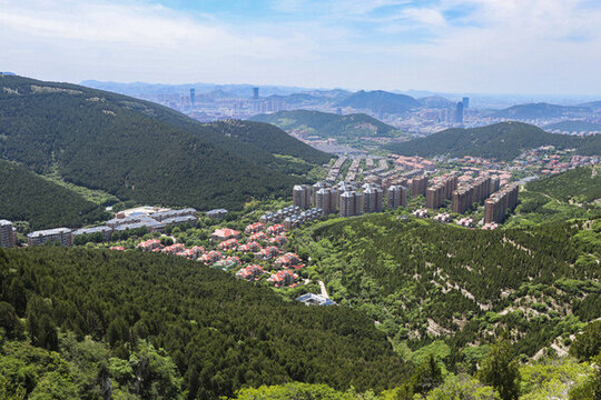 山東濟(jì)南佛慧山城市全景