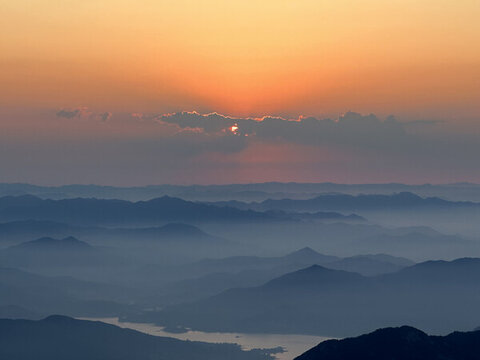 泰山日出