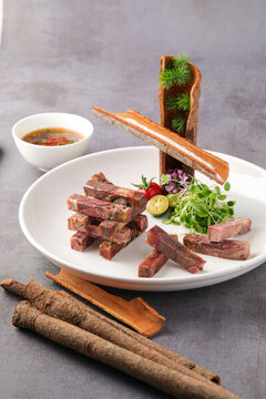 話梅驢肉
