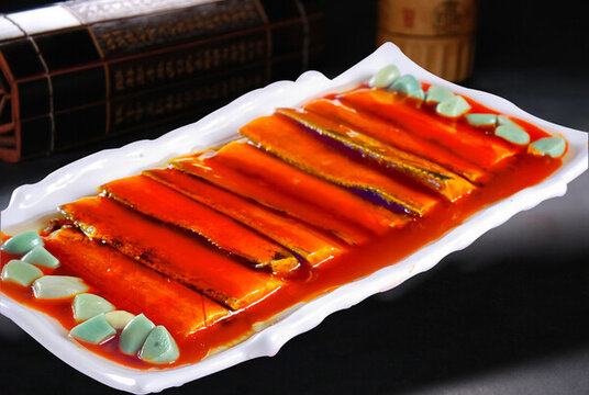 臘八蒜燜帶魚