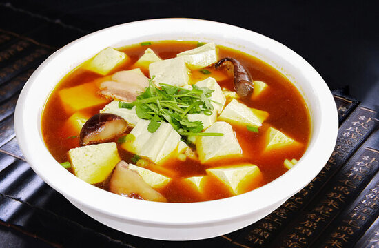 老湯豆腐
