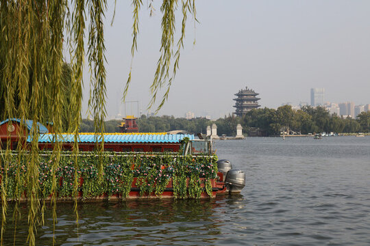大明湖