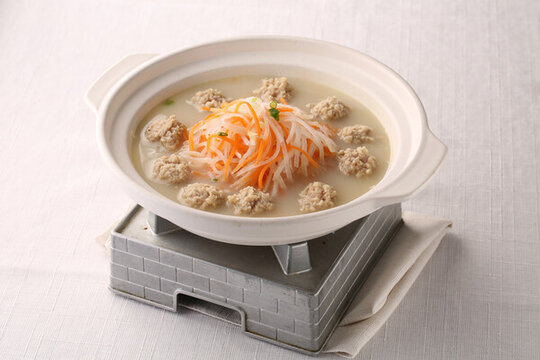 蘿卜絲氽肉丸