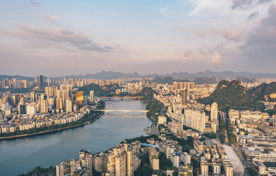 中國廣西柳州城市風(fēng)光航拍