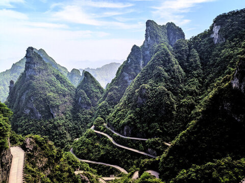張家界天門山盤山公路