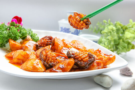 鮑魚燒小土豆