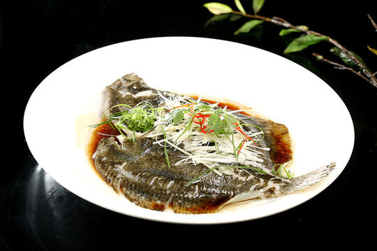 清蒸多寶魚