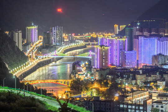 四川石棉縣城夜景