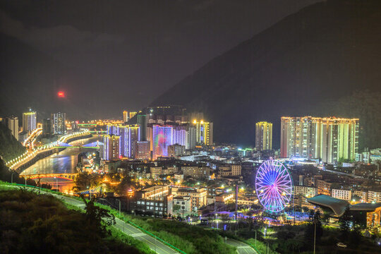 四川石棉縣城夜景