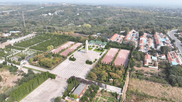 安丘青云山廣場