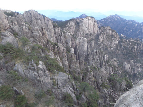 黃山峻嶺