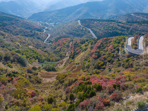 濟(jì)南彩石劈山紅葉