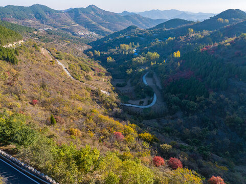 濟(jì)南彩石劈山紅葉