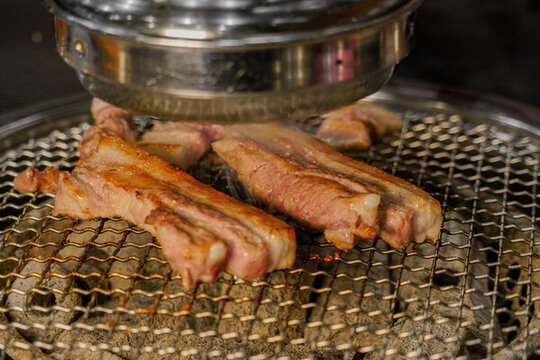 韓式烤肉烤豬五花肉美食