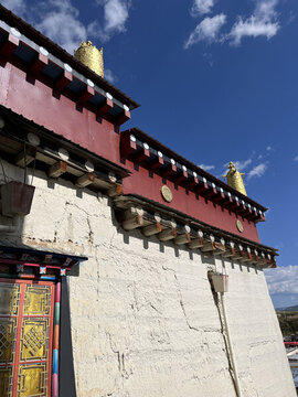 松贊林寺建筑墻體