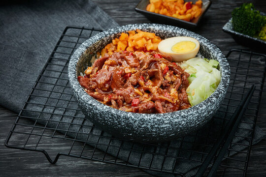 香辣牛肉蓋飯
