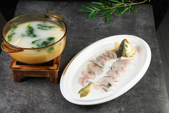 古法鮮黃花魚湯