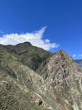 山體巖石