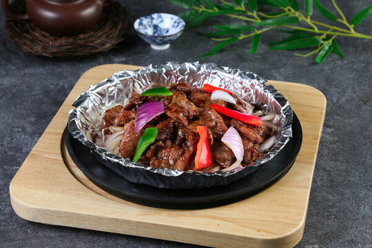 鐵板牛肉片