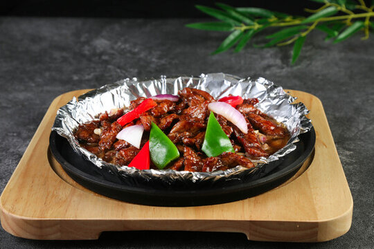 鐵板牛肉片
