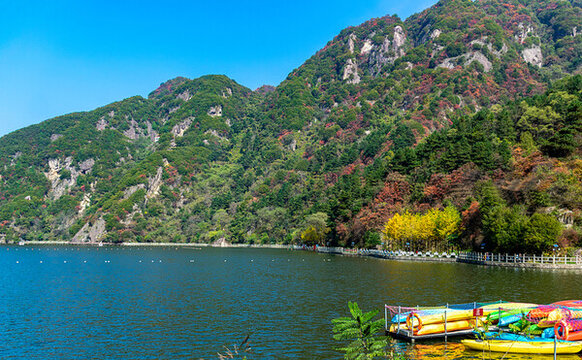 翠華山天池