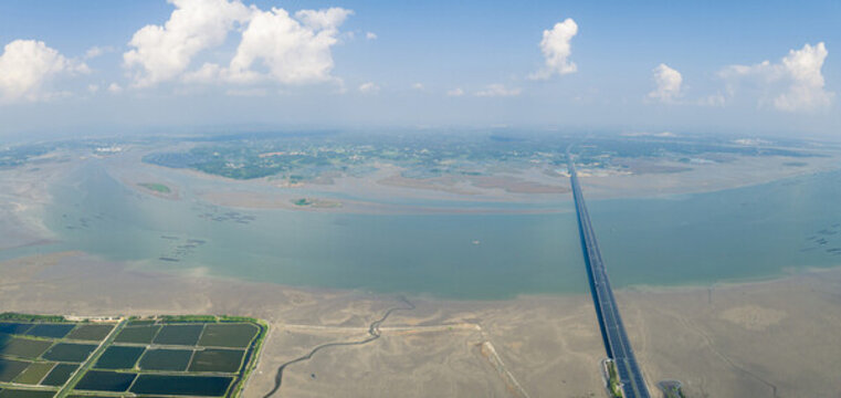 廣西北海鐵山港跨海特大橋