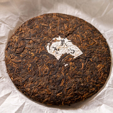 普洱茶古樹(shù)熟茶茶餅
