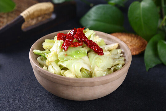 小碗熗蓮白
