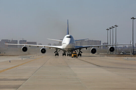 波音747飛機正面