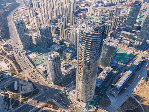 建設(shè)中的山東濟(jì)南中央商務(wù)區(qū)