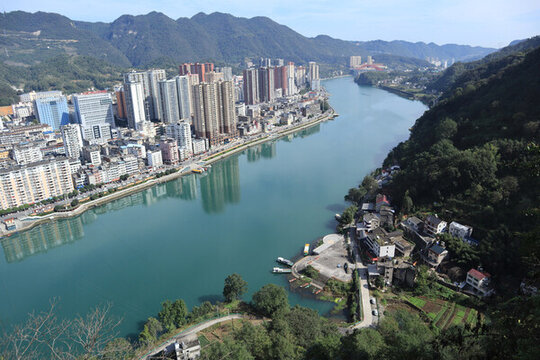 長(zhǎng)陽(yáng)