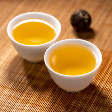 龍珠普洱茶生茶湯