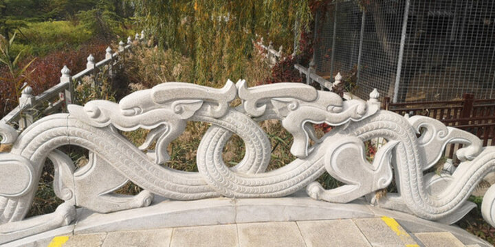 石刻龍橋