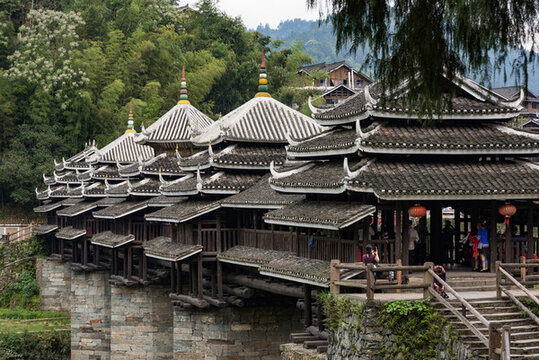 三江風(fēng)雨橋