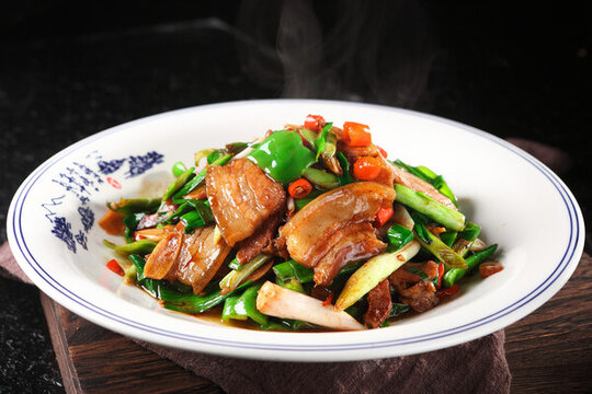 蒜苗炒咸肉