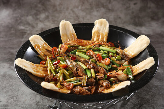地鍋小雜魚(yú)