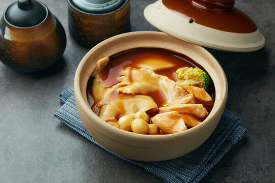 花膠海螺肉鮑汁撈飯