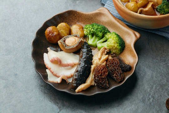 海鮮鮑汁撈飯