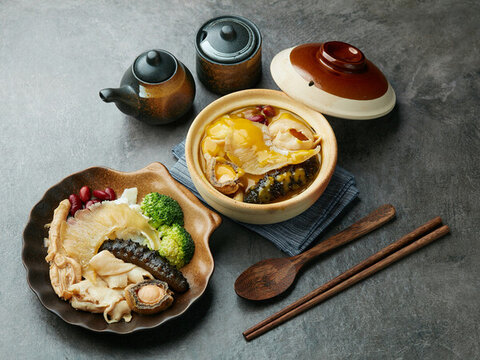 海螺肉花膠金湯撈飯