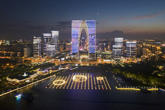 蘇州金雞湖東方之門航拍風(fēng)光夜景