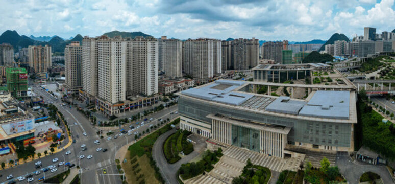 六盤水市