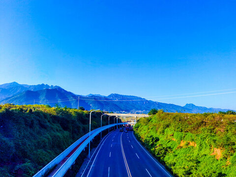 陜西環(huán)山路