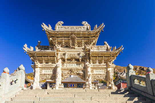 五臺(tái)山龍泉寺