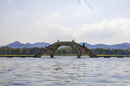 鑒湖石拱橋